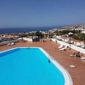 Apartamento Village Island Heights